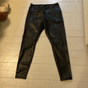 Joe Fresh faux leather leggings size L